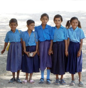 Orphan girls in blue 2005-11-17 India II 592